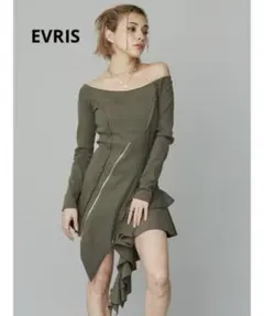 新品タグ付きEVRIS アシンメトリージップワンピース カーキのサムネイル