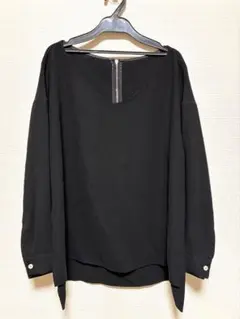 spick&span 美品 ブラックVネック ブラウス　サイズ36