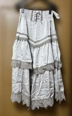 アクシーズファム⭐︎サテンイレヘムSK⭐︎グレージュ⭐︎サテン風ティアードスカート