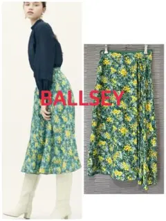 ボールジィ　ウィンドフラワープリント　アシンメトリータックフレアスカート　春夏