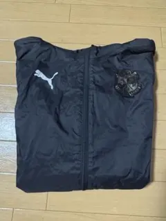 PUMA ブラック ウィンドブレーカー フード付き