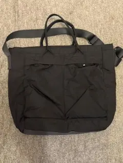 2WAYユーティリティバッグ　ユニクロシー　UNIQLO C ブラック