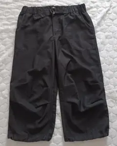 お値下げ☆ユニクロ クロップドパンツ 七分丈 黒色