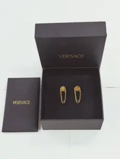 2026年最新】VERSACE メンズ ピアス(両耳用)の人気アイテム - メルカリ