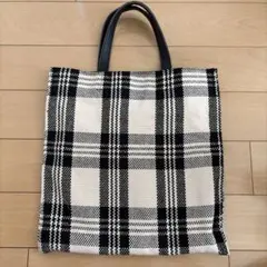 モノトーン チェック柄 トートバッグのサムネイル