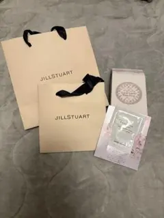JILLSTUART ショップ袋とUVセラムサンプル