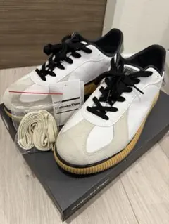 DELECITY Onitsuka Tiger オニツカタイガー