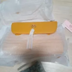 イエロー レザー フラップショルダーバッグ ミニバッグ 高級感