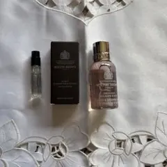 MOLTON BROWN ボディソープ&オードパルファンセットのサムネイル