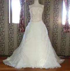 イタリア製Fioフィオクチュール高級ウエディングドレス9号Mサイズシルク