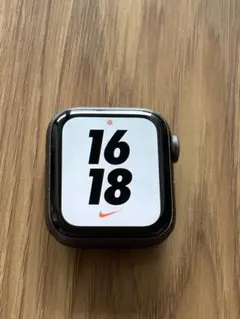 Apple Watch Series 4 GPS+Cellularモデル40mm