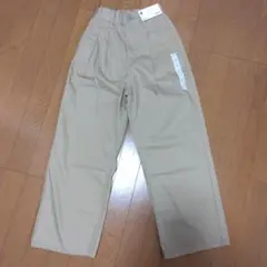 新品未使用 ジーユー GU ツータックワイドパンツ ベージュプリーツ S 140