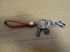 値下げしました。本革キーホルダー　se-12