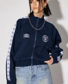 moussy×Umbro  トラックジャケット　完売品 AZUL BY MOUSSY | UMBRO×AZUL トラックブルゾン (ブルゾン