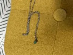 ネックレス エメラルド風ストーン シルバーチェーン