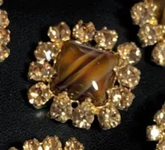 Item thumbnail for item 43637925-7e60-449c-bb3d-782bcf08dbbe