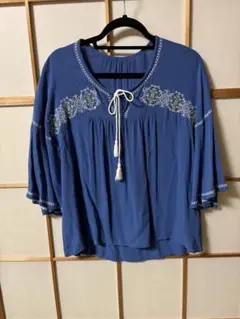 Item thumbnail for item 42e3c9c5-06c4-4b2f-af1c-fce41d8baffe