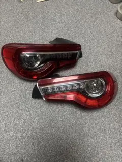 GR86 北米US仕様 左右テールランプ 加工品 ZN8 ZD8 BRZ - メルカリ