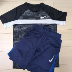 Nike Tシャツ、ショートパンツ130〜150