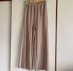ベージュ波模様ワイドパンツ　フリーサイズ
