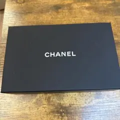 CHANEL ギフトボックスとリボンセット