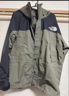 MOUNTAIN LIGHT JACKET NP62450