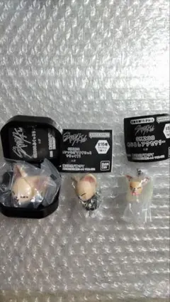 StrayKids　スキズ　SKZOO　ガシャポン　フォクシニー