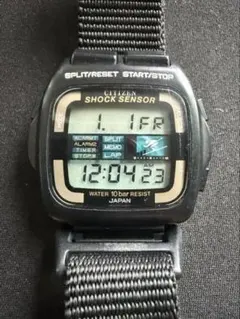 新品電池交換済 CITIZEN ショックセンサー D131 レトロデジタル 稼動のサムネイル