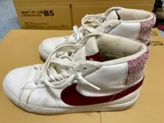 ナイキ SB ZOOM BLAZER MID PREMIUM