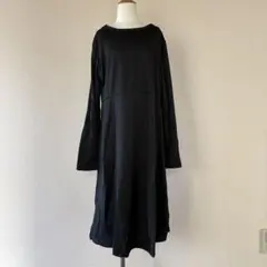 【新品】 黒い 長袖 カットソー ワンピース エレガント ブラック Aライン