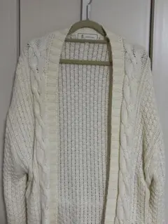 アイボリー ケーブル編み ニットカーディガン　ロペピクニック