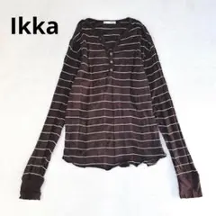 Q30【イッカ】ボーダーカットソー　キーネック　ブラウン