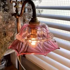 イギリス　1890年　ランプシェード　アンティーク　クランベリー