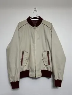 ベージュ ワインレッド ボンバージャケット