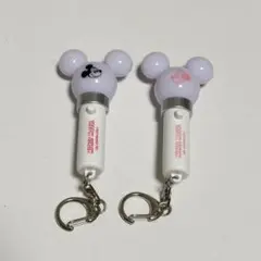 ディズニー　ペンライトキーチェーン　ミッキー　ミニー