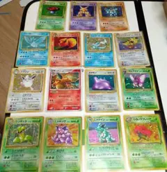旧裏まとめ売り40枚！！ブースター、シャワーズ、メタモン、フーディンetc