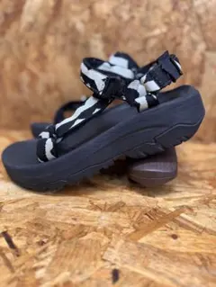 Teva ハリケーンXLT2 アンプソール 25cm 厚底 サンダルのサムネイル