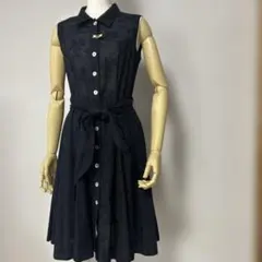 フェラガモ　ワンピース　黒　綿刺繍 ノースリーブ　膝丈　羽織りにものサムネイル