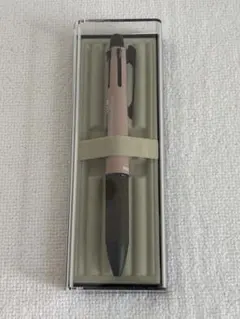 Item thumbnail for item 2da08396-c8a6-4eae-9e22-306c66ed4a2d