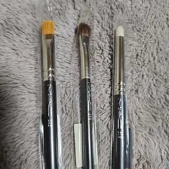 MAC アイシャドウブラシ