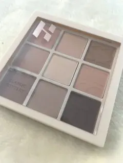 CLASSIC POTTERY⭐︎アイシャドウパレット