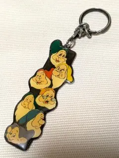 レア★ディズニー★白雪姫と七人の小人★ストラップ★キーホルダー★チャーム Disney - ディズニー 白雪姫 7人の小人 おこりんぼ ＆ くしゃみ