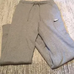Nike スウェット　グレー