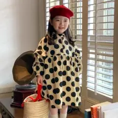 新品　ドット柄ふんわりワンピース