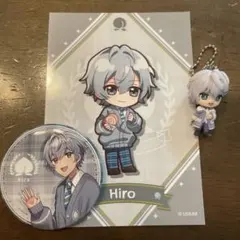 カラフルピーチヒロくんのトレーディングカードと缶バッチとキーホルダー