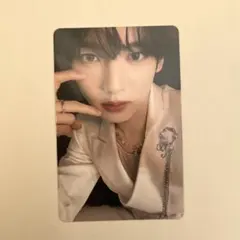 ゼベワン ハンユジン タワレコ オンライン限定特典 トレカ 白衣装