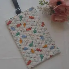 ハンドメイド★上履き袋★恐竜柄★キルト★男の子★