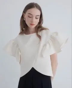 美品 JOSE MOON ジョゼムーン SLIT OPEN TOPS 完売商品 - メルカリ