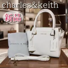 新品 チャールズ&キース 2way ショルダーバッグ 白 ホワイトのサムネイル