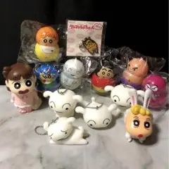 クレヨンしんちゃん　フィギュア　キーチェーン　チャーム　起き上がりこぼし　希少